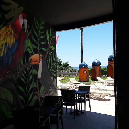 Cender מלון 4*