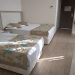 Cender Hotell 4*