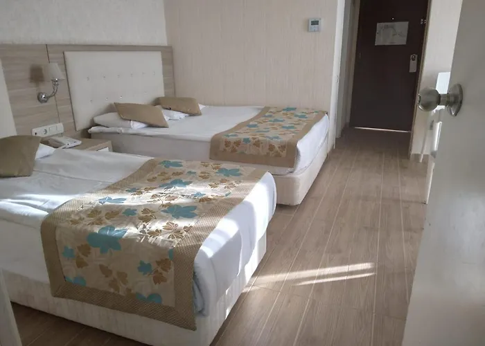 Cender Hotel 4*