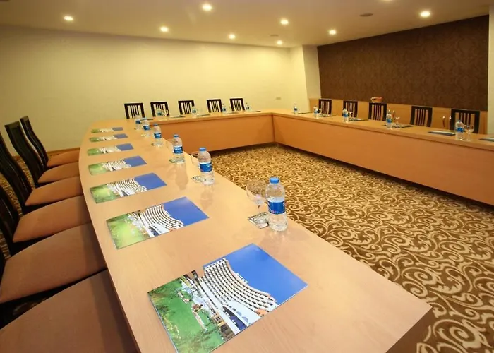 Ξενοδοχείο Cender 4*
