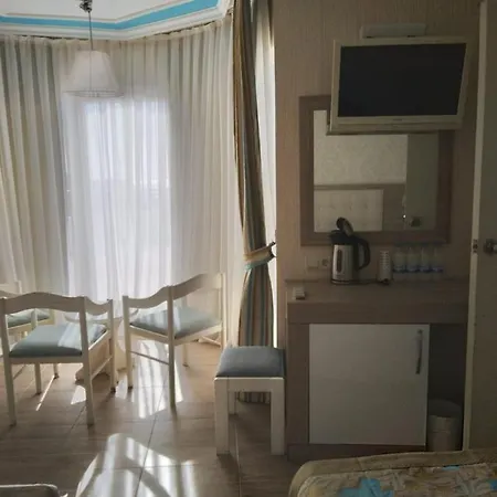 Cender Szálloda 4*