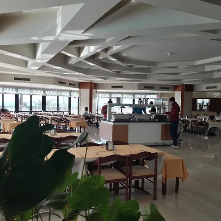 Cender Hotel 4*