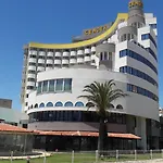 첸데르 4*